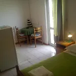 Apartment In With Sea View, Balcony, Air Conditioning, Wi-fi *